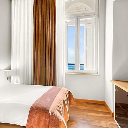 Hotel Dua 4*